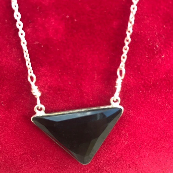 Rusty Lark Jewelry - Black onyx and Silver Plate Necklace  18”. NWT